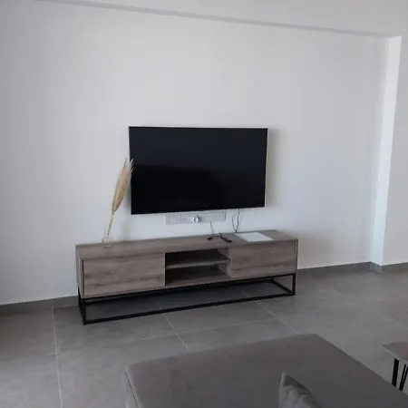Apartment Retreat, Block A2, Unit 3